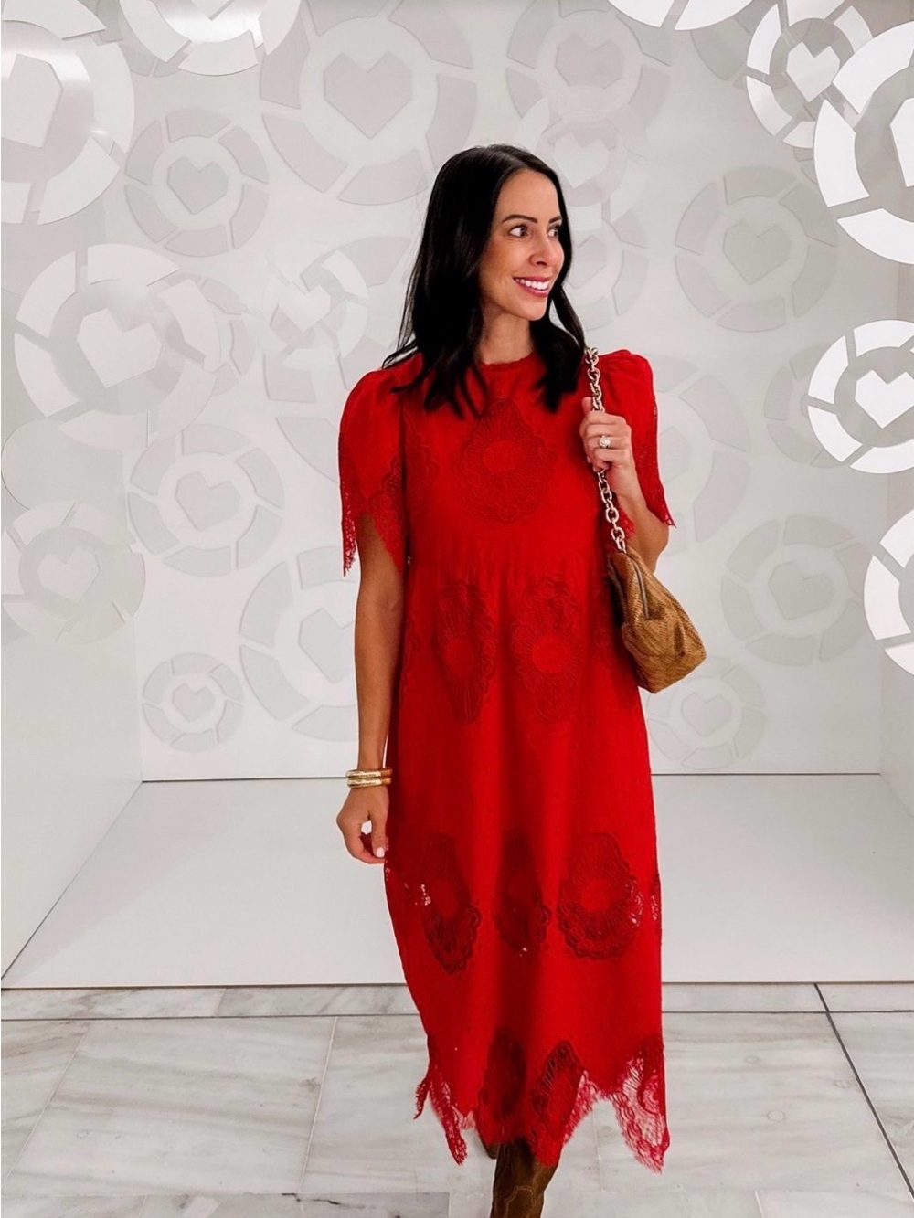 Tuckernuck Red Lace Midi Dress (B1)
